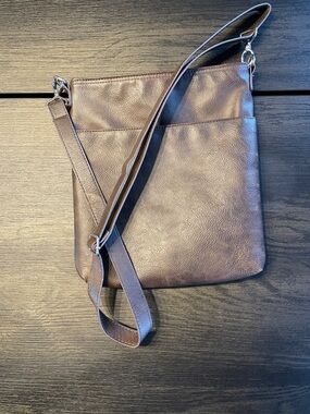 thirty-one Brown Faux Leather Crossbody Bag